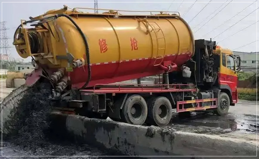 湘东沉淀池清理案例