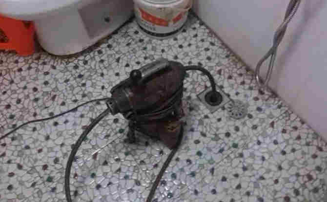 湘东阳台通下水道